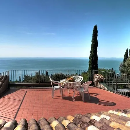 La Limonaia Garda, Extraordinary Silent Position, Great View